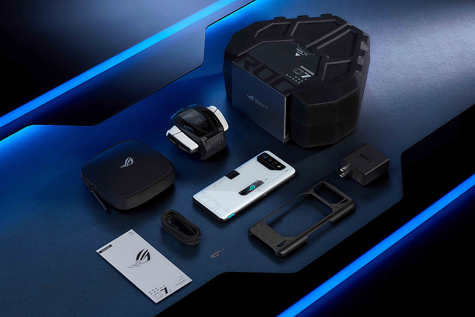 娛樂遊戲全能手機 ROG Phone 7 Series