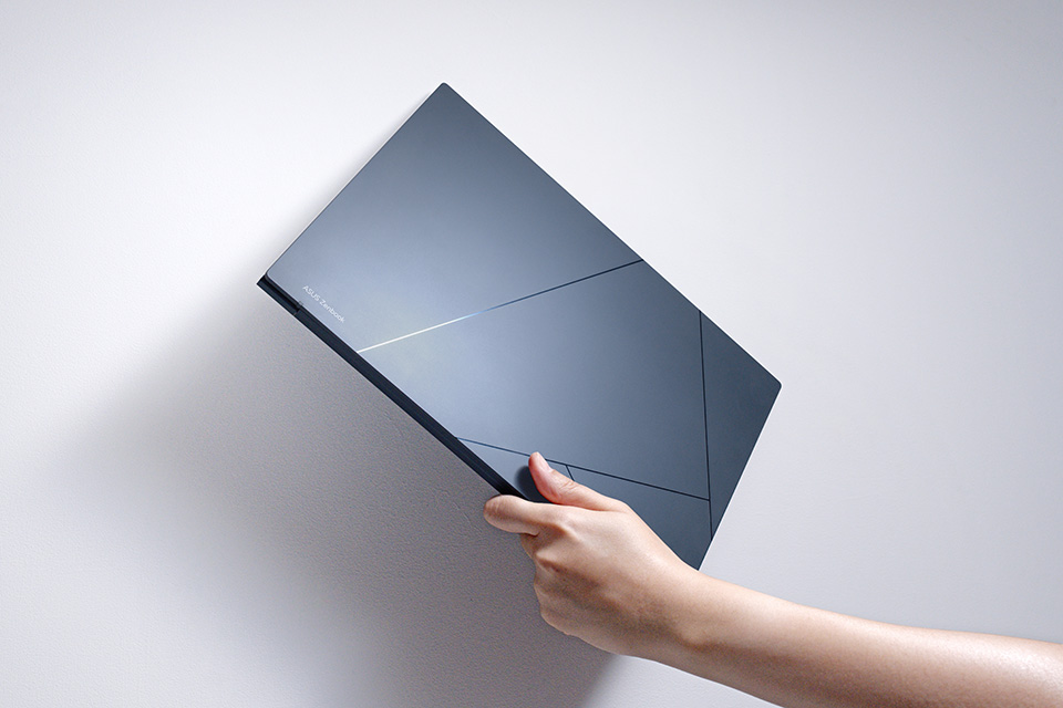 Zenbook 14 OLED (UX3405MA)