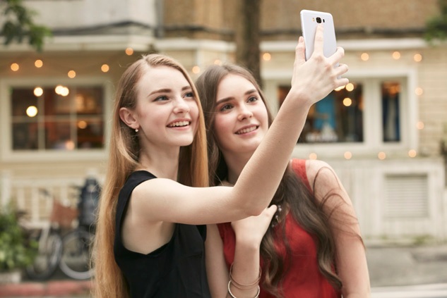 ZenFone 3 Max